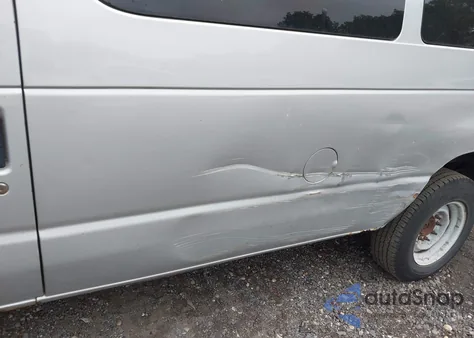 2005 Ford E-350 Super Duty Chateau/Xl/Xlt z USA, uszkodzony, nr VIN 1FBNE31L45HA98903